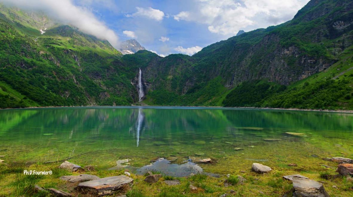 Hotel Des 2 Nations Bagneres-de-Luchon Ngoại thất bức ảnh